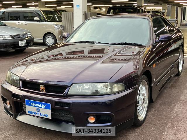 Nissan SKYLINE 1996-08 8729526-3