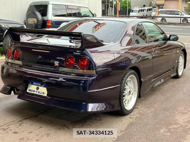 Nissan SKYLINE 1996-08 8729526-9