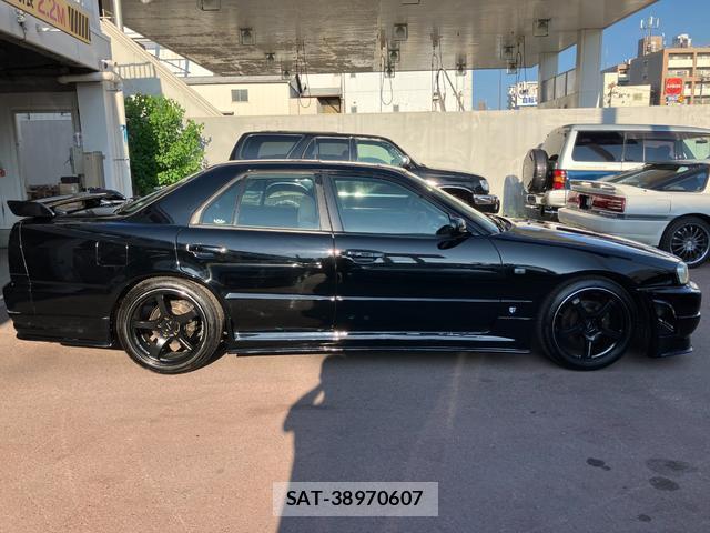Nissan SKYLINE 2000-06 8729527-10