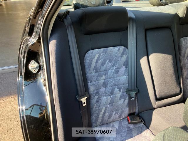 Nissan SKYLINE 2000-06 8729527-17