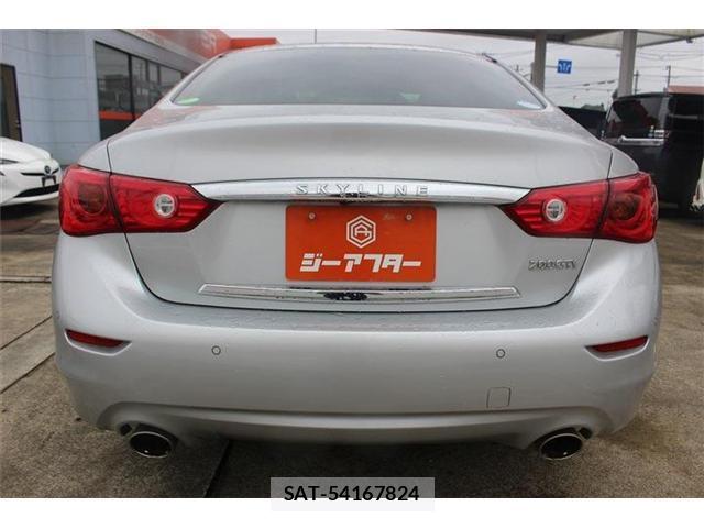 Nissan SKYLINE 2015-08 8729864-11