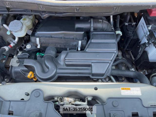Suzuki SPACIA 2017-11 8725850-16