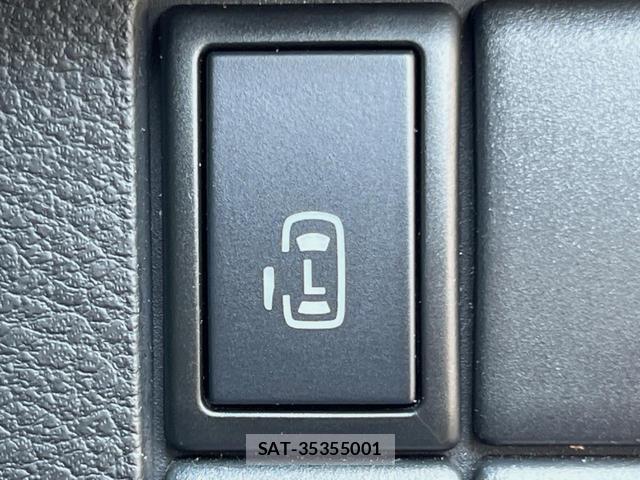 Suzuki SPACIA 2017-11 8725850-3