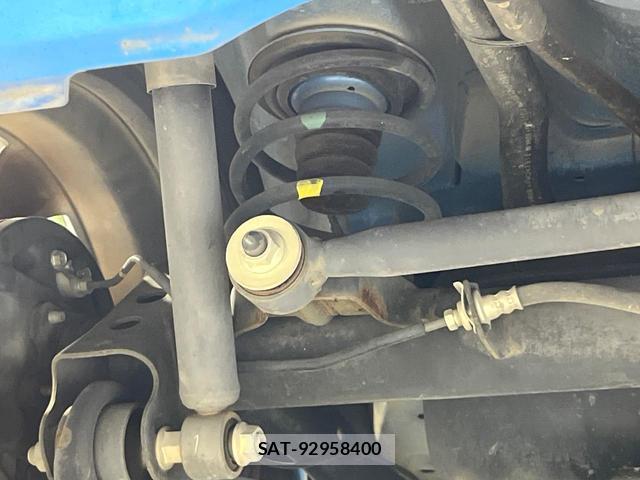 Suzuki SPACIA 2017-10 8728355-19