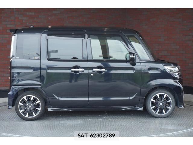 Suzuki SPACIA 2018-10 8726179-3