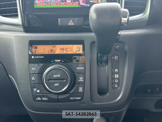 Suzuki SPACIA 2015-09 8728273-5