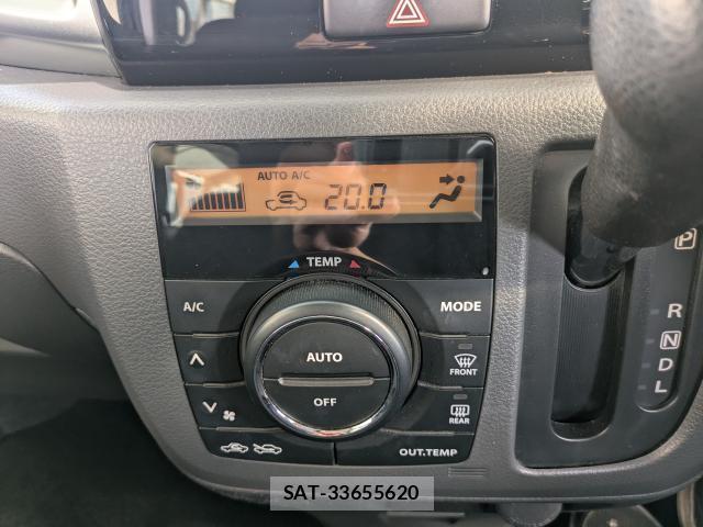 Suzuki SPACIA 2013-12 8728565-19