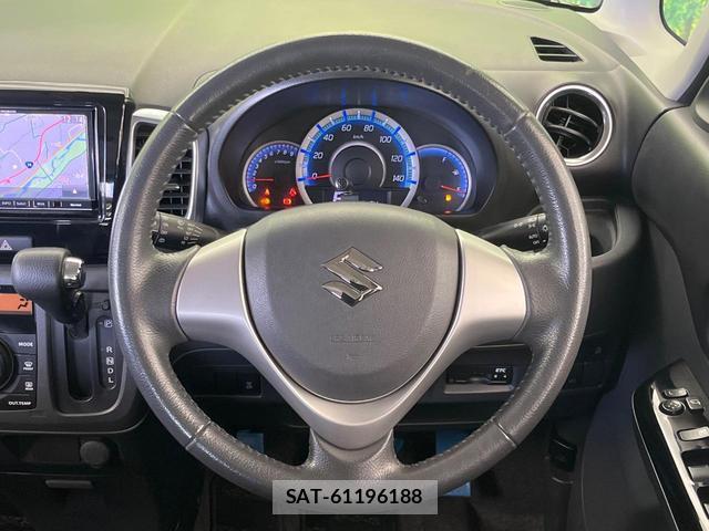 Suzuki SPACIA 2014-01 8728583-11