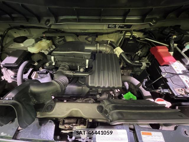 Suzuki SPACIA 2019-06 8730080-17
