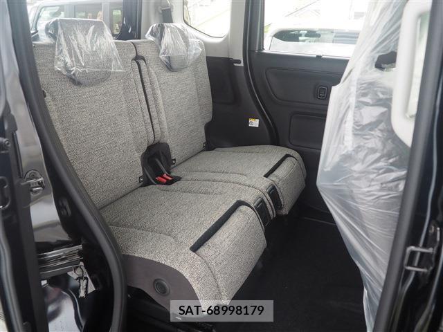 Suzuki SPACIA 2026-08 8725729-18