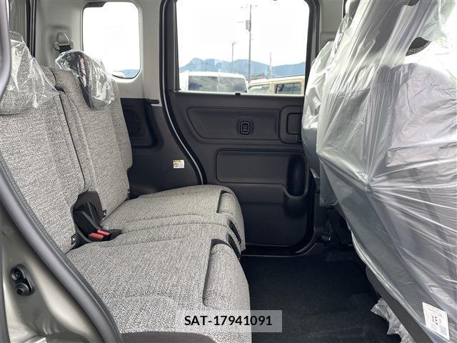 Suzuki SPACIA 2026-08 8725736-11