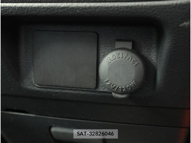 Suzuki SPACIA 2015-10 8726145-11
