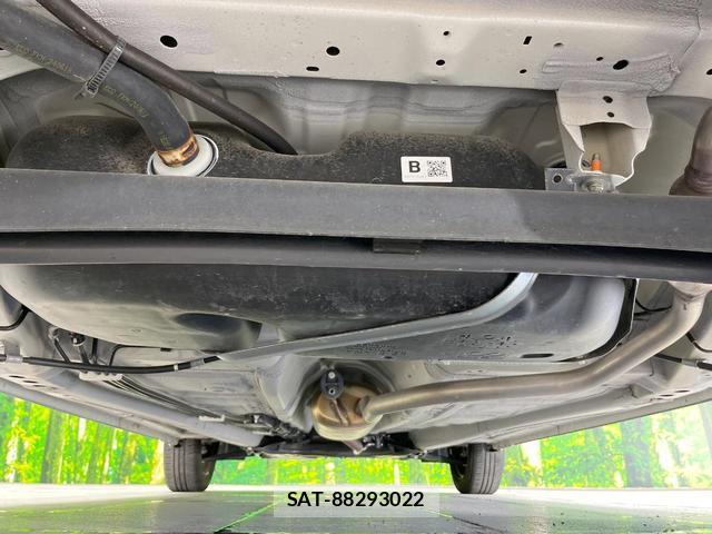 Suzuki SPACIA 2024-07 8727112-18