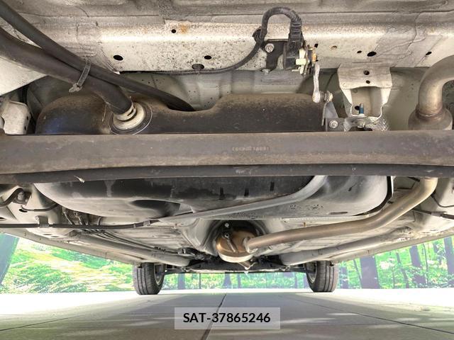 Suzuki SPACIA 2019-10 8728017-18