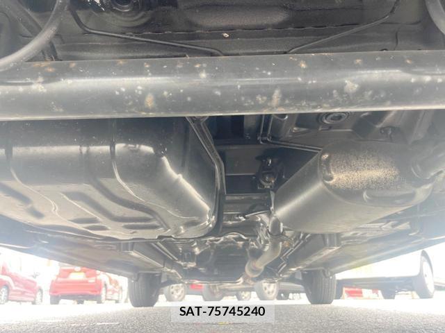 Suzuki SPACIA 2016-07 8728433-19