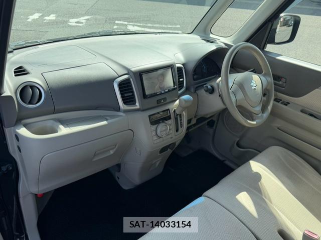 Suzuki SPACIA 2013-07 8728562-14