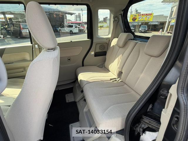 Suzuki SPACIA 2013-07 8728562-6