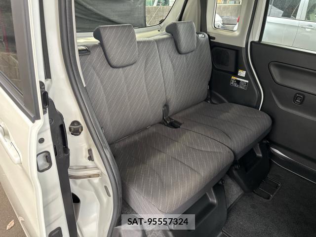 Suzuki SPACIA 2017-09 8729877-10