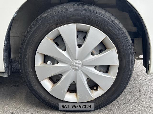 Suzuki SPACIA 2017-09 8729877-15