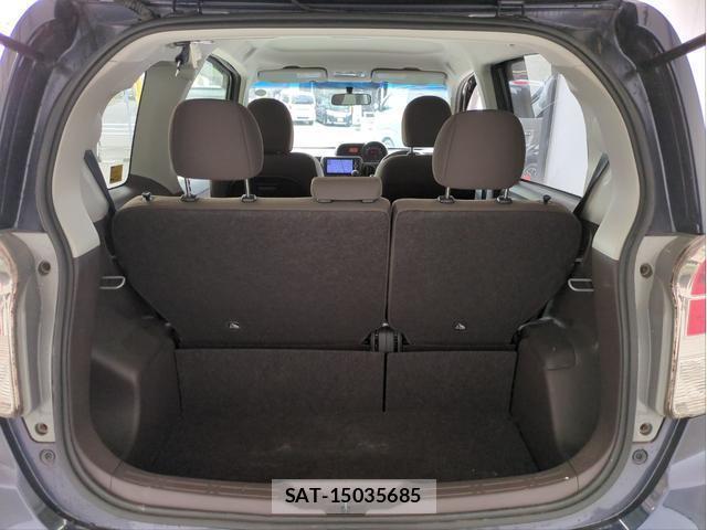 Toyota SPADE 2013-02 8729467-15