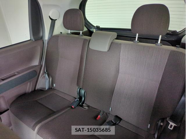 Toyota SPADE 2013-02 8729467-6