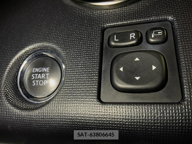 Toyota SPADE 2016-12 8731031-16