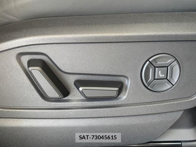 Audi SQ5 2025-07 8727918-14