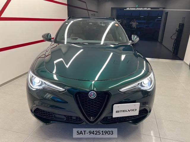 ALFA ROMEO STELVIO 2021-12 8727537-1