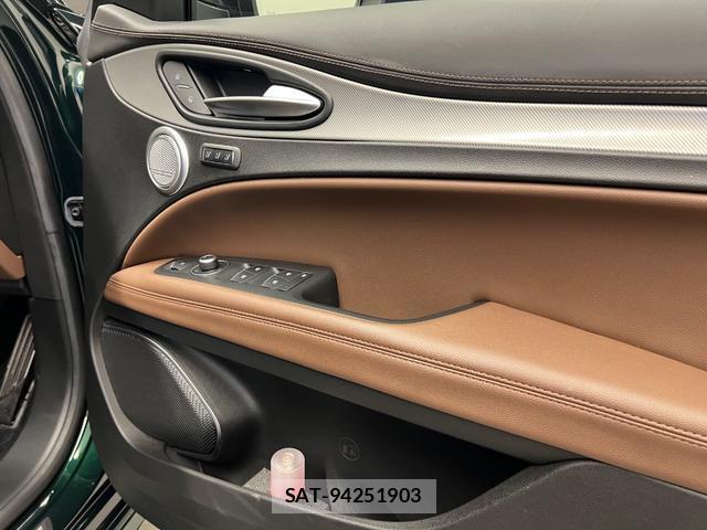 ALFA ROMEO STELVIO 2021-12 8727537-18