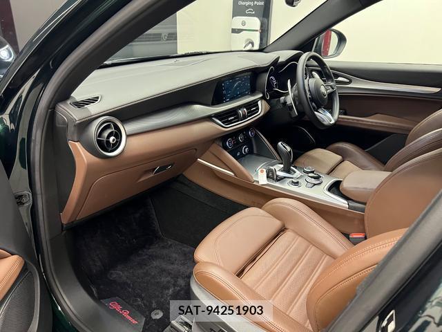 ALFA ROMEO STELVIO 2021-12 8727537-7