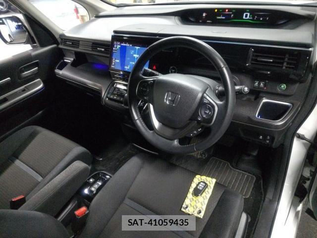 Honda e 2020-07 8726272-2