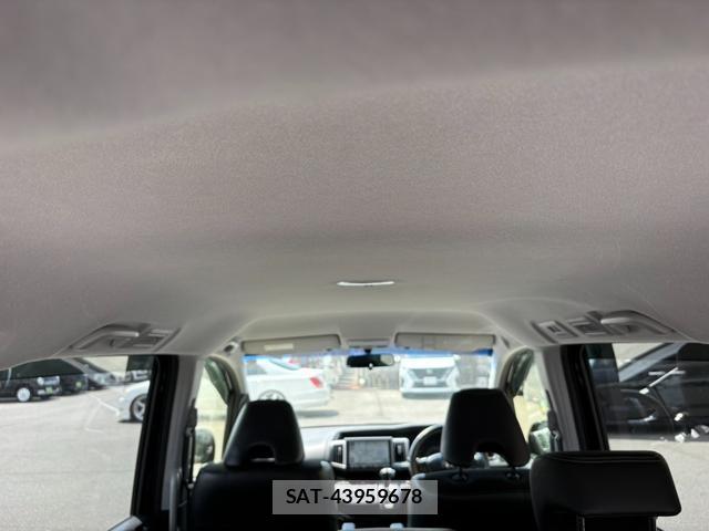 Honda e 2013-12 8726580-15
