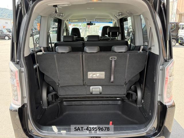Honda e 2013-12 8726580-19