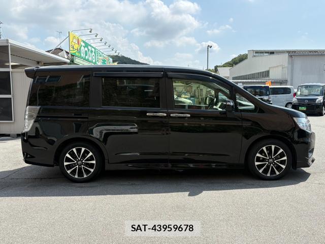 Honda e 2013-12 8726580-4
