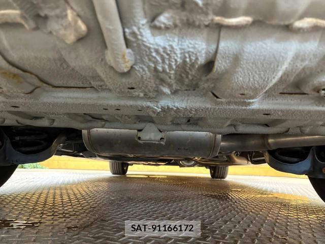 Honda e 2016-01 8727646-18