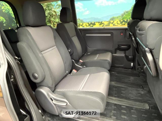 Honda e 2016-01 8727646-7