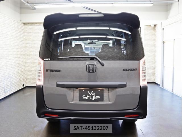 Honda e 2013-09 8727683-13