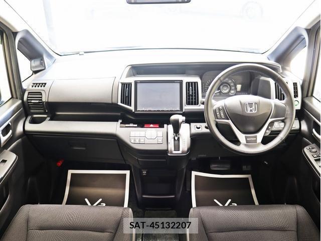 Honda e 2013-09 8727683-19