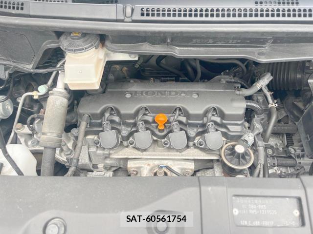 Honda e 2012-03 8728432-19