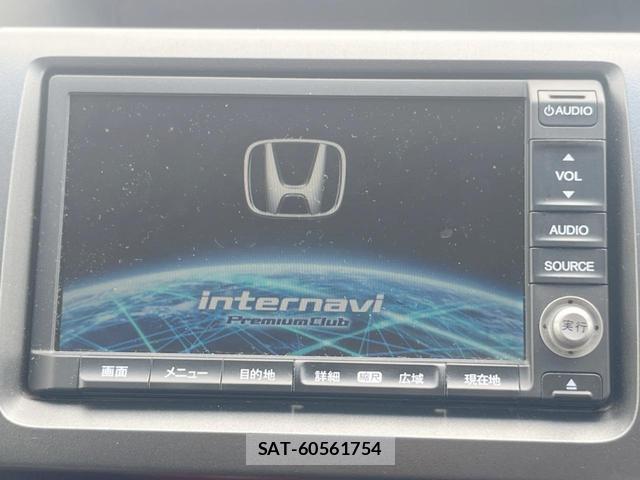 Honda e 2012-03 8728432-3