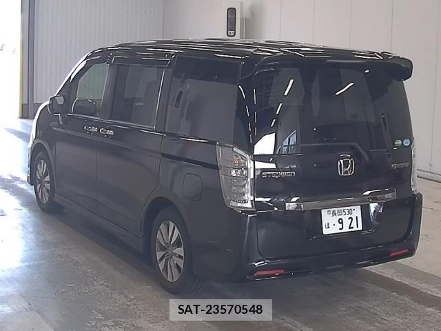 Honda e 2013-03 8729335-1