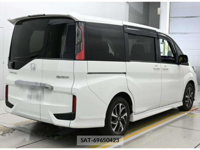 Honda e 2021-07 8729360-1