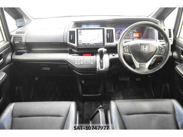 Honda e 2013-10 8730518-10