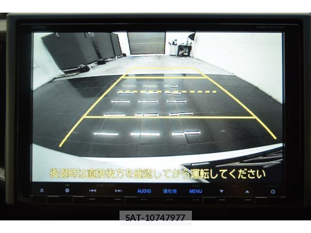Honda e 2013-10 8730518-12
