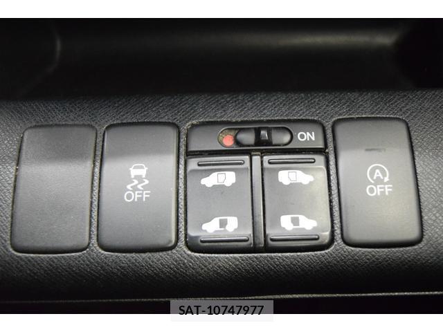Honda e 2013-10 8730518-13