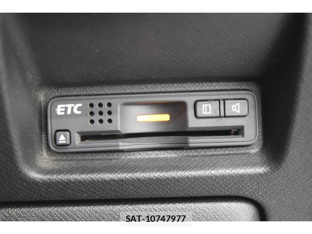 Honda e 2013-10 8730518-14