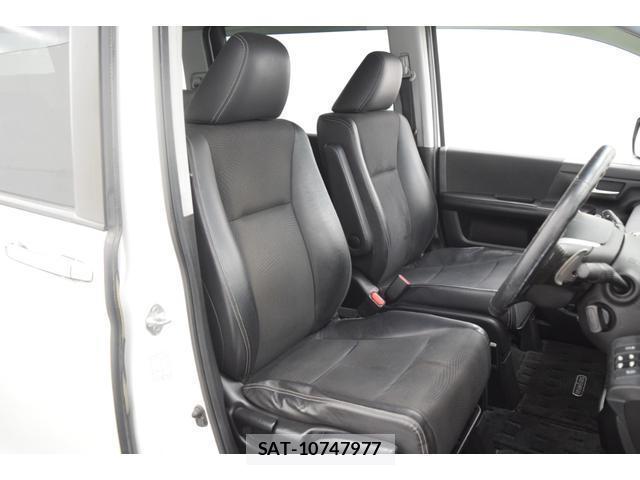 Honda e 2013-10 8730518-17