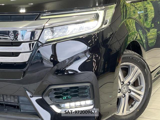 Honda e 2017-10 8730700-12