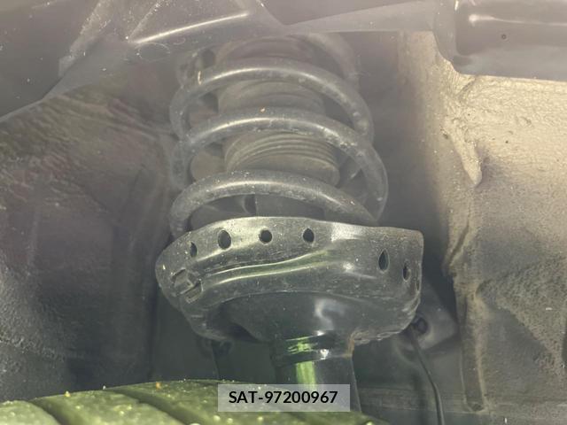 Honda e 2017-10 8730700-19