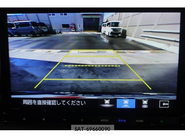 Honda e 2023-10 8727001-4